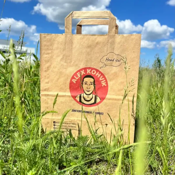 kraft-paberkott-sangadega-kasutuses